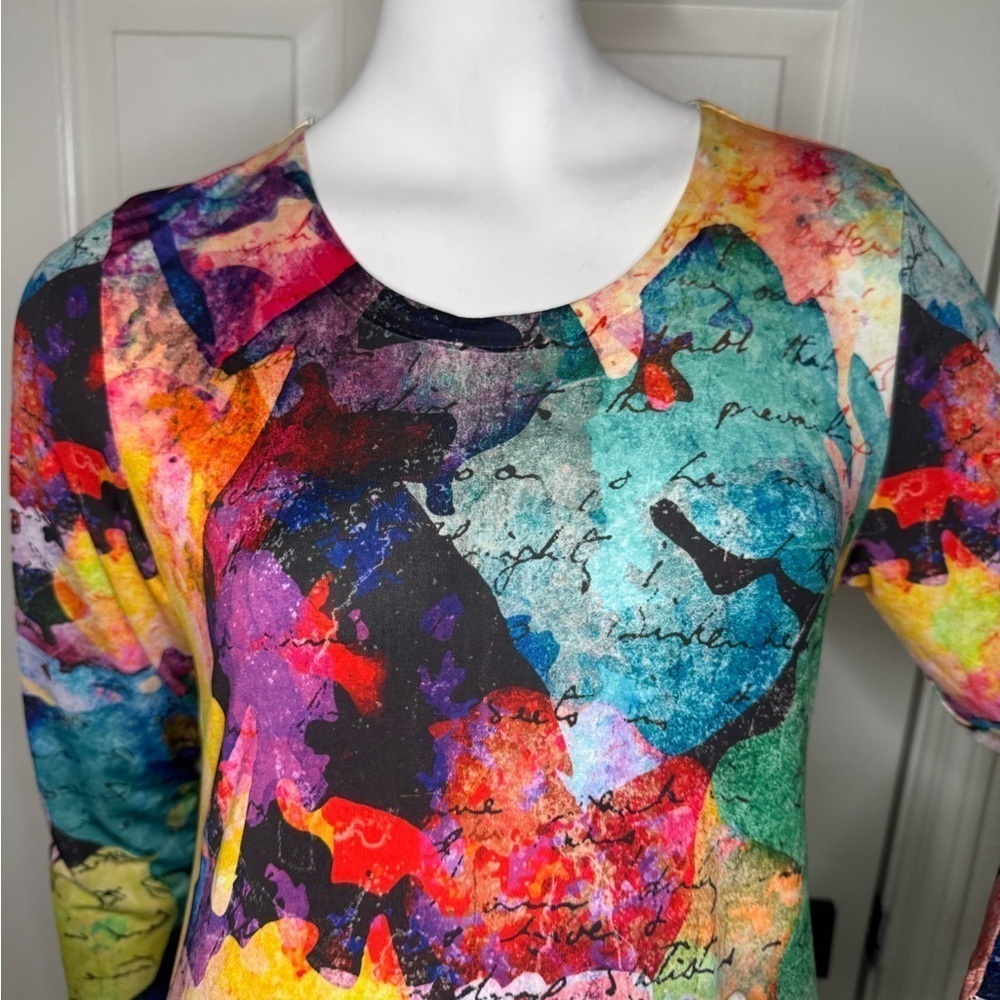 Amma Colorful Abstract Long Sleeve Tunic Size Medium. I#54 - Picture 4 of 9